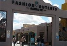 Shop & Play (Fashion Outlets of Santa Fe)